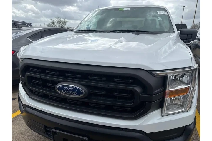 $29900 : Ford F-150 2021 4x2 XL 4dr S image 1