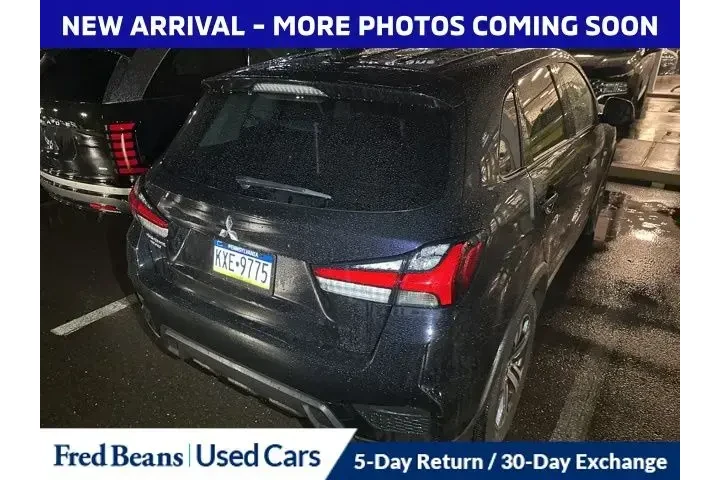 $13981 : Mitsubishi Outlander Sport 2 image 9