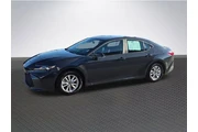 $25988 : Toyota Camry 2026 LE 4dr Sed thumbnail