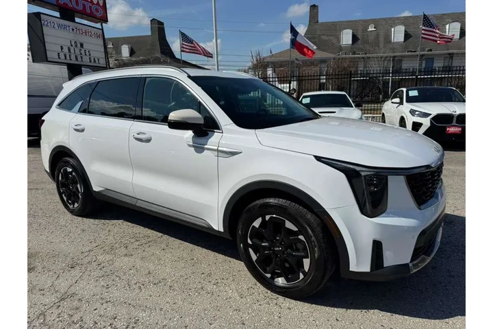 2024 Sorento S 2WD image 1