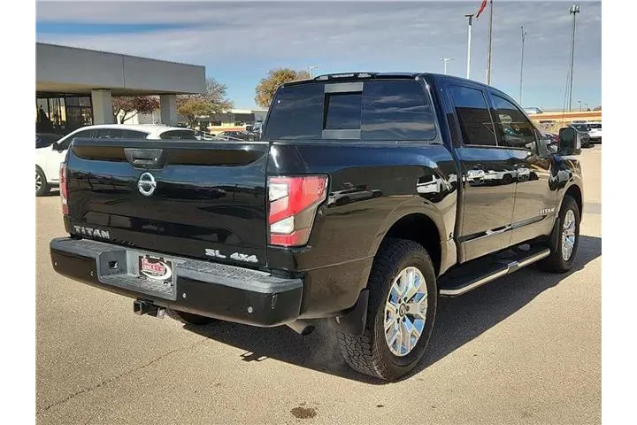 $35995 : Nissan Titan 2021 4x4 SL 4dr image 4