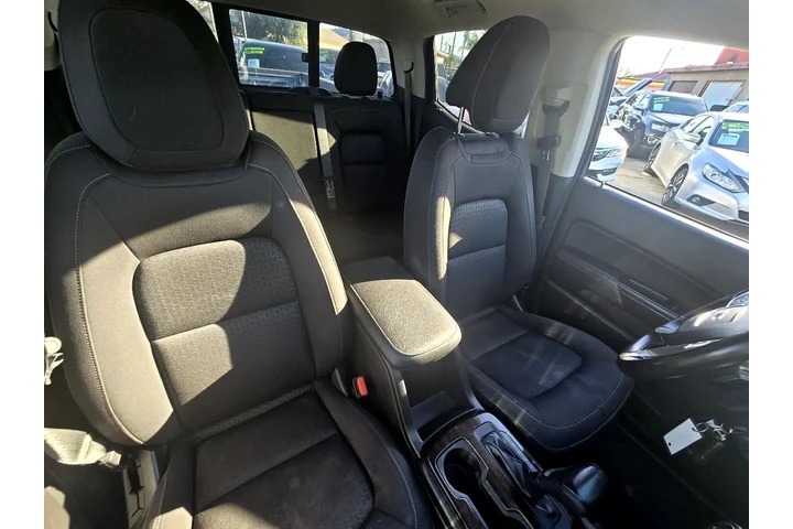 $15995 : 2018 GMC Canyon SLE Crew Cab image 8