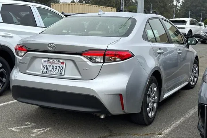 $23990 : Toyota Corolla 2026 LE 4dr S image 5