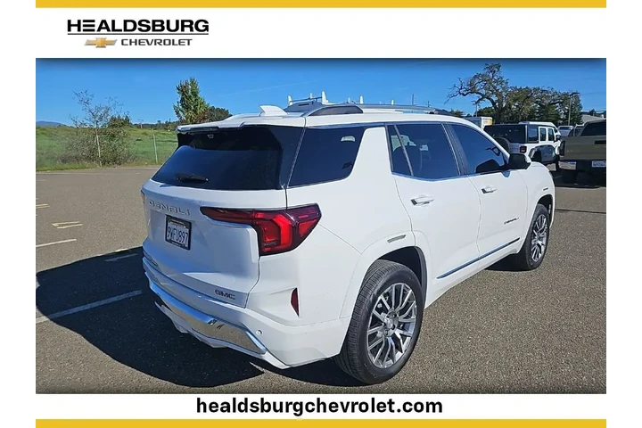 $39017 : GMC Terrain 2026 4x4 Denali image 5