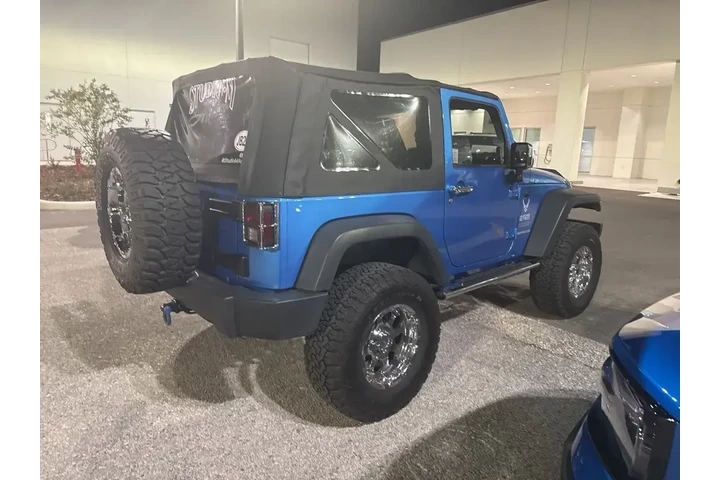 $14331 : Jeep Wrangler 2010 4x4 Sport image 4