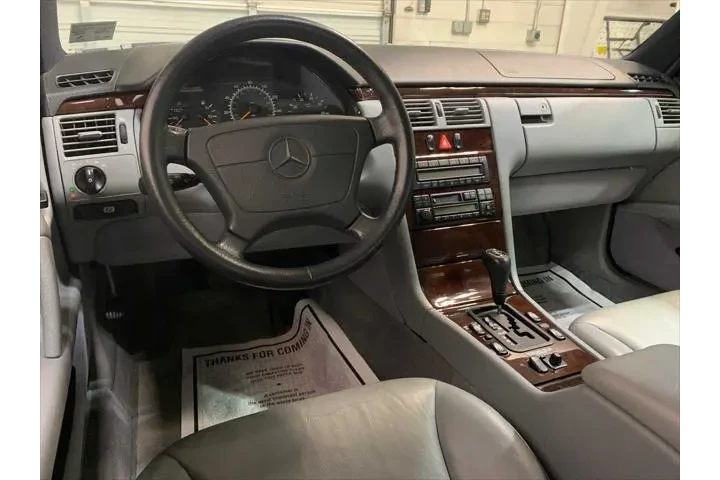 $17989 : Mercedes-Benz E-Class 1998 A image 4