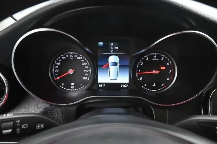 $19787 : Mercedes-Benz GLC 2019 GLC 3 image 3