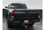 $33991 : Toyota Tacoma 2023 4x2 TRD O thumbnail