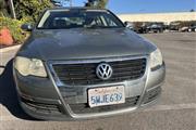 $2800 : 2006 Passat 2.0T thumbnail