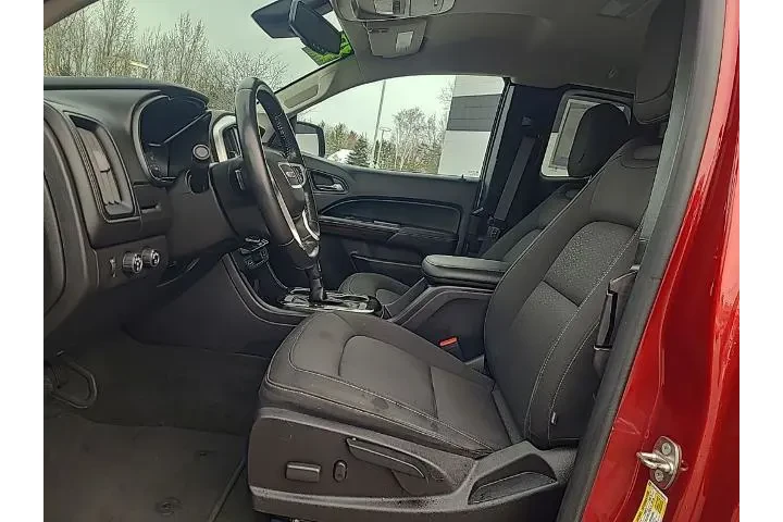 $22594 : GMC Canyon 2017 4x4 SLE 4dr image 9