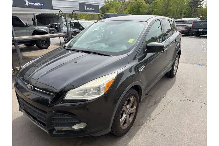 $9992 : Ford Escape 2013 SE 4dr SUV image 1