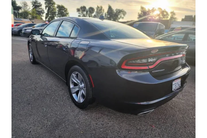 $12599 : 2016 Charger SXT image 5