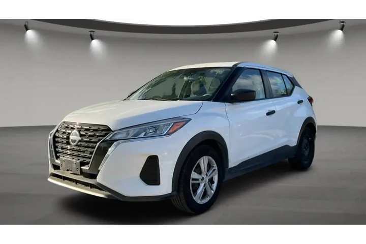 $15889 : Nissan Kicks 2024 S 4dr Cros image 2