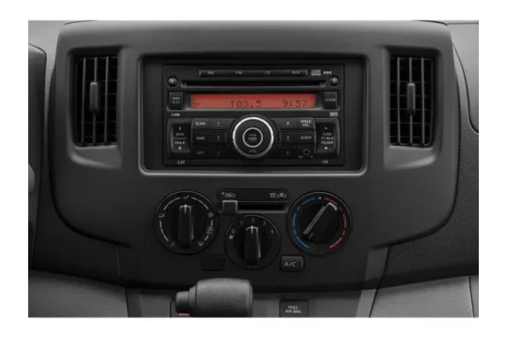 $4150 : Chevrolet City Express 2015 image 10