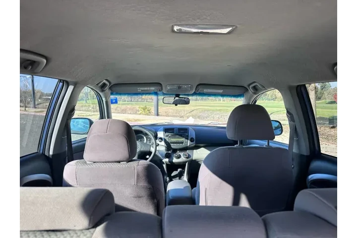 $7995 : 2006 RAV4 image 9
