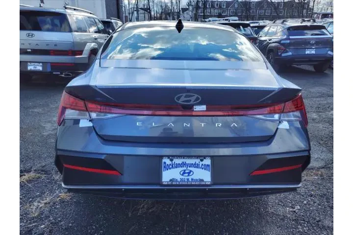 $26725 : Hyundai ELANTRA 2025 SEL Con image 5