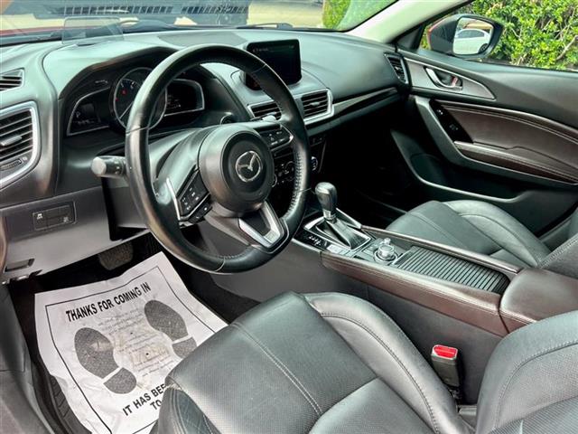 $17950 : 2017 MAZDA MAZDA3 5-DOOR Gran image 9