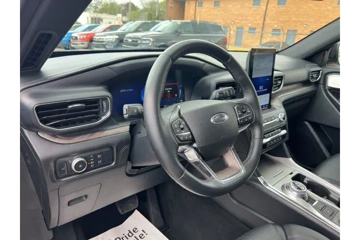 $30885 : Ford Explorer 2020 AWD Plati image 7