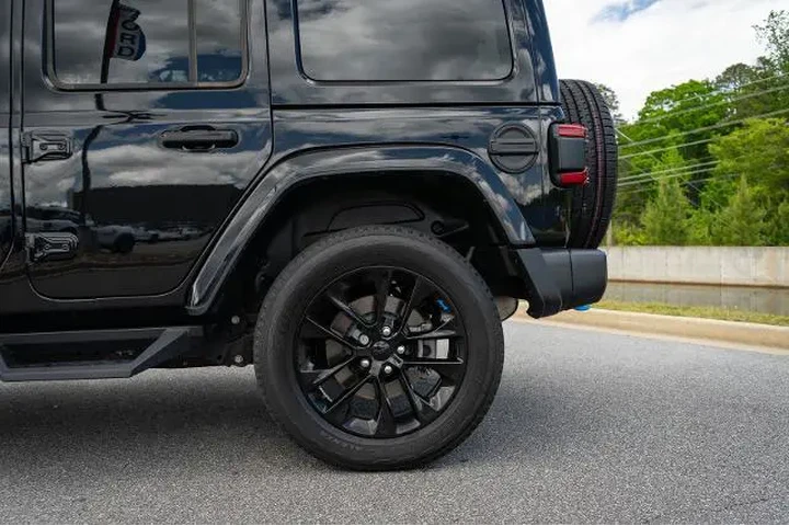 $31999 : Jeep Wrangler 2023 4x4 High image 6