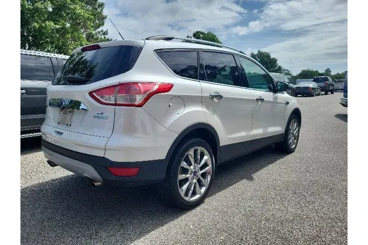 $13988 : Ford Escape 2015 SE 4dr SUV image 2