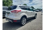 $13988 : Ford Escape 2015 SE 4dr SUV thumbnail
