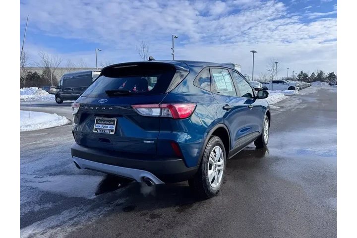 $14597 : Ford Escape 2020 AWD S 4dr S image 5