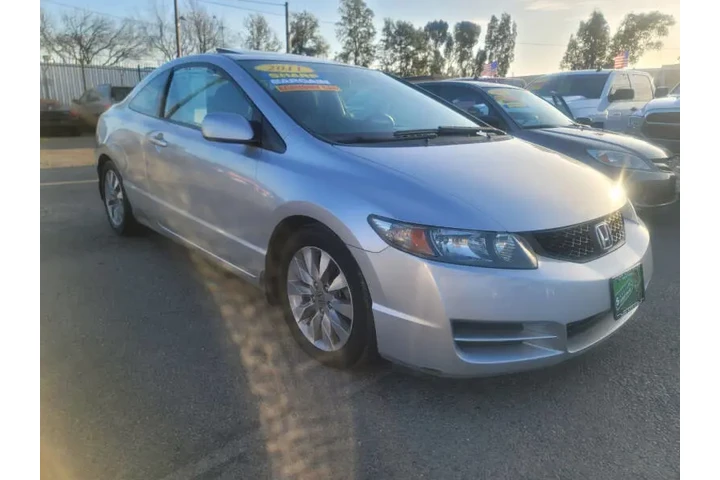 $7990 : 2011 Civic EX image 2