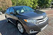 $6800 : 2013 Venza LE thumbnail