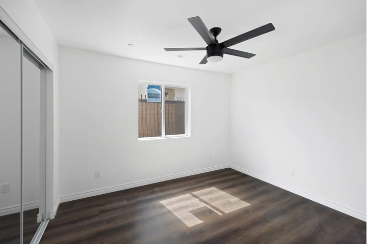 $3500 : CASA DE 3 Dormitorios y 2 Bano image 1