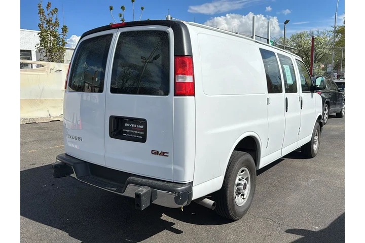 $28990 : GMC Savana 2023 2500 3dr Car image 5