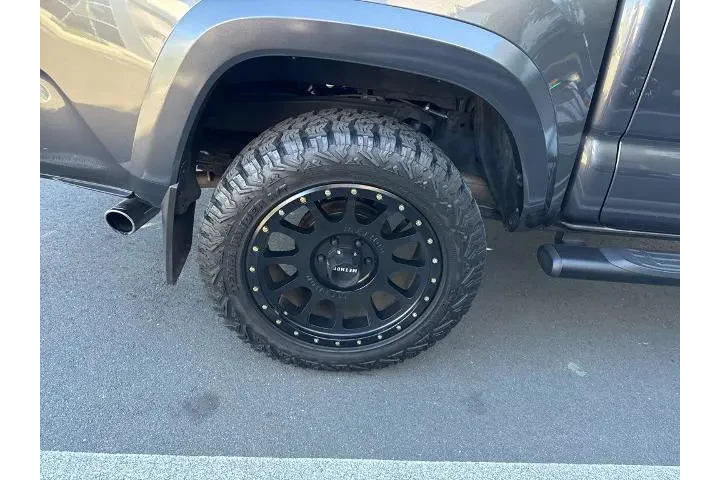$39300 : Toyota Tacoma 2023 4x2 TRD S image 3