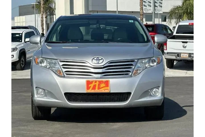 $12990 : Toyota Venza 2012 FWD LE V6 image 9