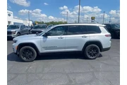 $28998 : Jeep Grand Cherokee L 2024 4 thumbnail
