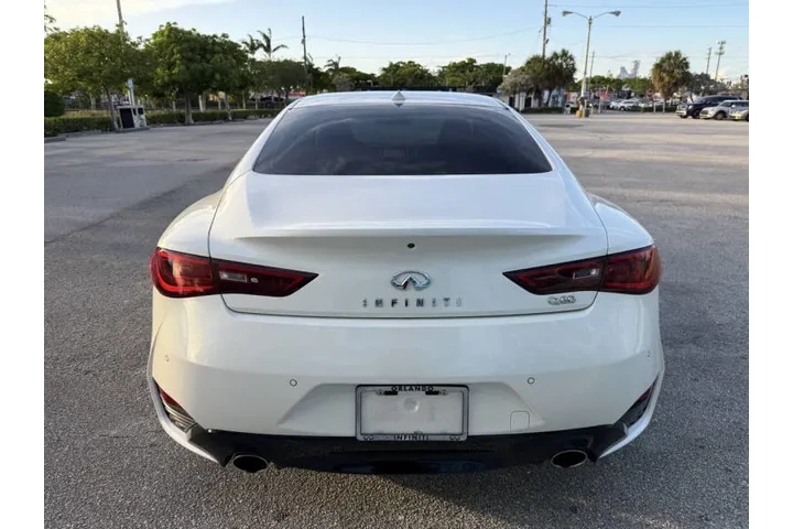 $26995 : 2021 Q60 3.0T Luxe image 7