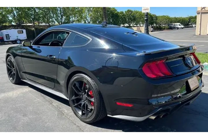 $28000 : Ford Mustang 2022 EcoBoost 2 image 6