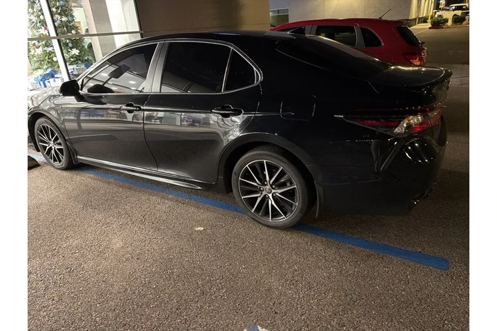 $19900 : Toyota Camry 2021 SE 4dr Sed image 9
