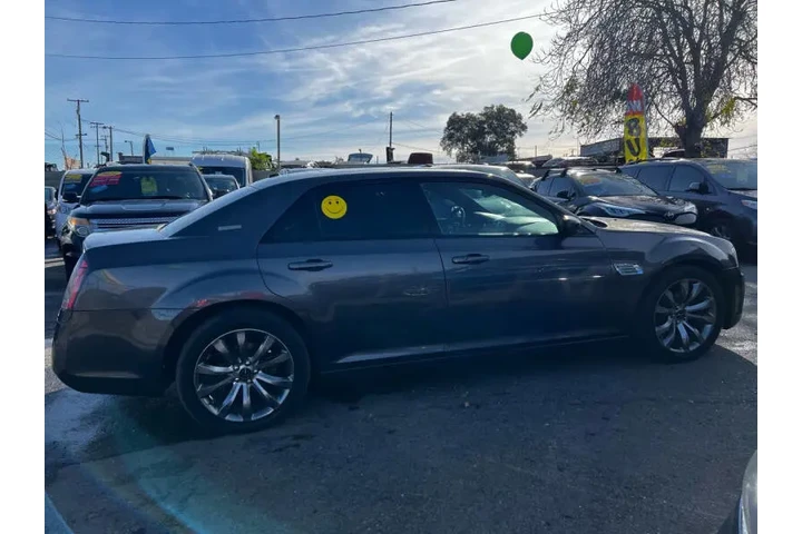 $12599 : 2014 300 S image 10