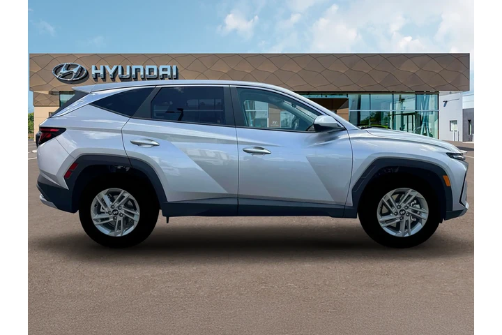 $27525 : Hyundai TUCSON 2025 SE 4dr S image 9