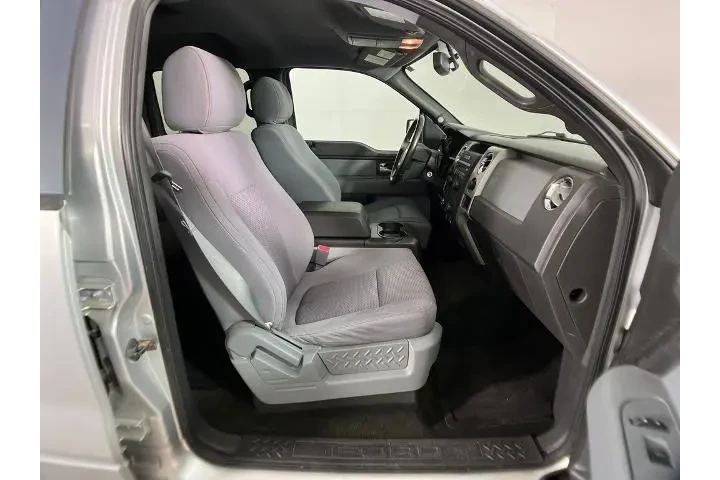 $13700 : Ford F-150 2012 4x4 XLT 4dr image 4