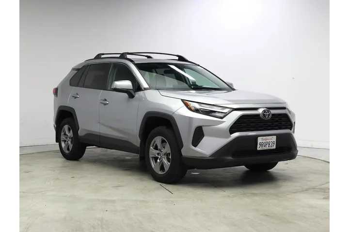 $34998 : Toyota RAV4 2025 XLE 4dr SUV image 1