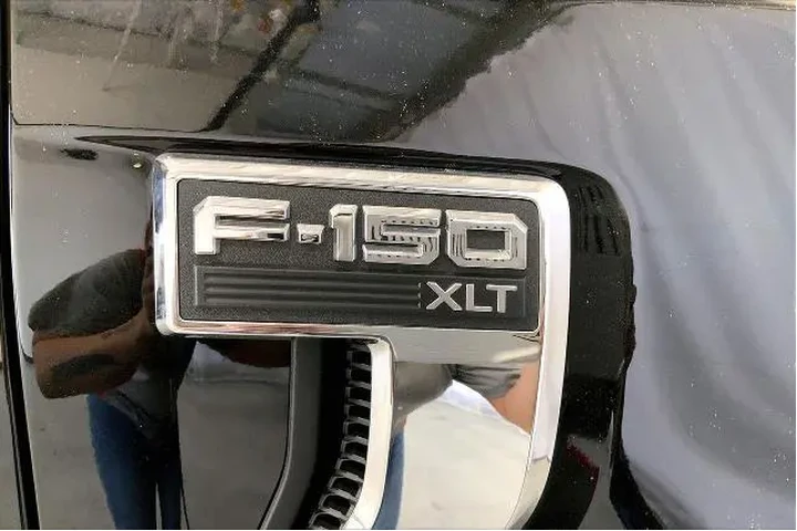 $39772 : Ford F-150 2022 4x4 XLT 4dr image 9