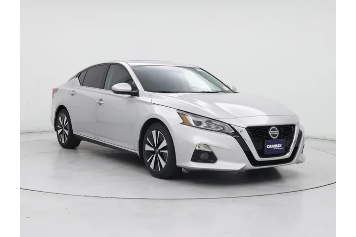 $18998 : Nissan Altima 2020 2.5 SV 4d image 1