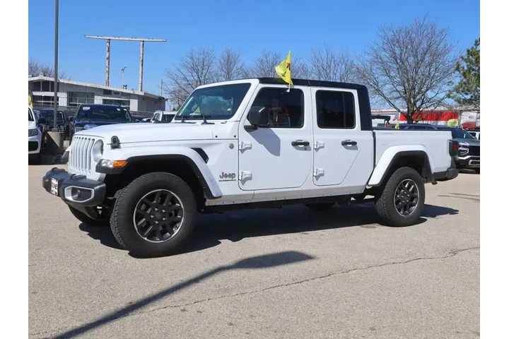 $28977 : Jeep Gladiator 2023 4x4 Over image 3