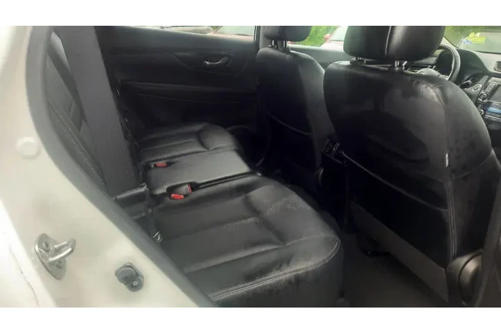 $9995 : 2017 Rogue image 8