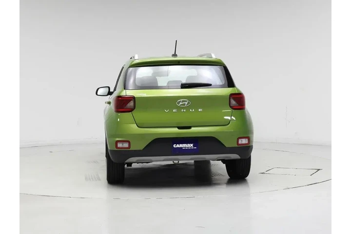 $18998 : Hyundai VENUE 2023 SEL 4dr C image 6