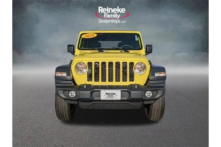 $29999 : Jeep Wrangler 2024 4x4 Sport image 3