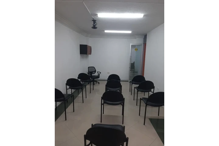 $48000 : SE VENDE OFICINA/LOCAL image 7