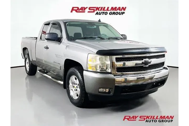 $10975 : Chevrolet Silverado 1500 200 image 1