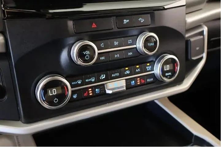 $36499 : Ford Expedition MAX 2023 4x4 image 8