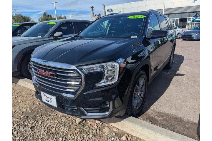 GMC Terrain 2024 AWD SLT 4dr image 6